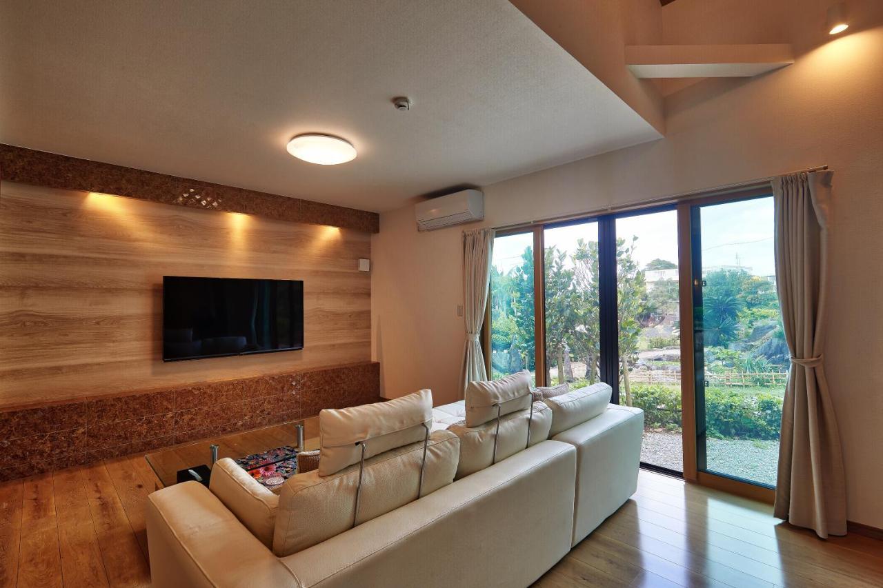 Private Villa Churaya Yaedake Bettei Motobu Exterior foto
